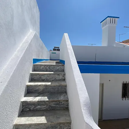 Bia Vintage - Casa Com Vista Mar, Terraco E Jardim No Centro De