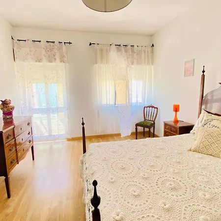 Holiday home Bia Vintage - Casa Com Vista Mar, Terraco E Jardim No Centro De